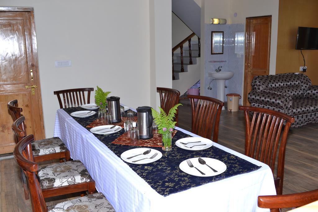 The Pranjal Inn - Manali (Himachal Pradesh) — Photos 2